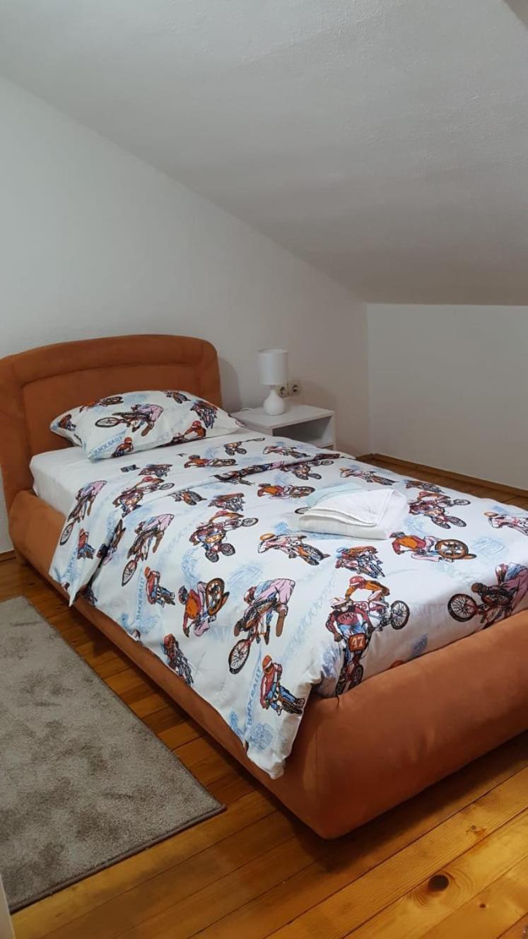 Apartman "Em" Bihać Zewnętrze zdjęcie